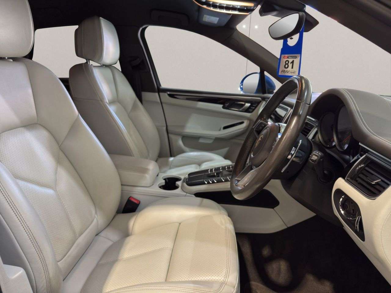 2015 PORSCHE MACAN 2015 PORSCHE MACAN
