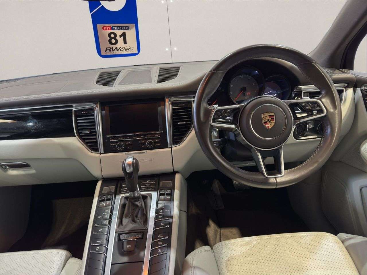 2015 PORSCHE MACAN 2015 PORSCHE MACAN