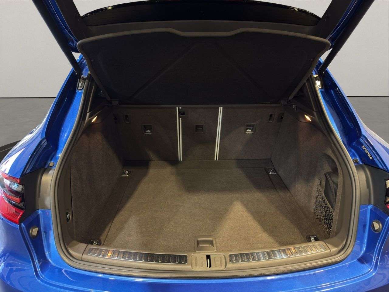 2015 PORSCHE MACAN 2015 PORSCHE MACAN