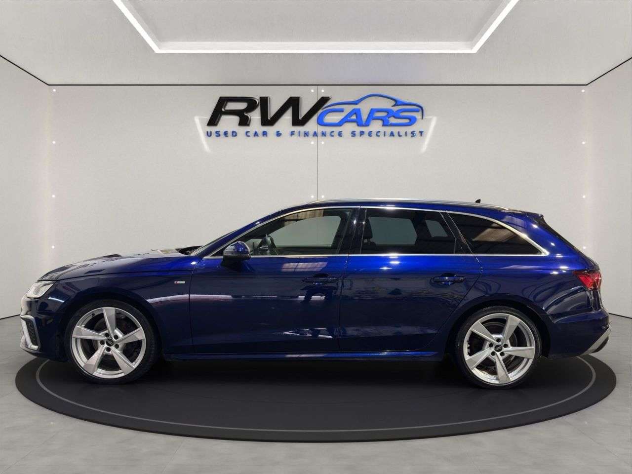A 2023 AUDI A4 AVANT 2.0 TFSI 35 S line Estate 5dr Petrol S Tronic Euro 6 (s/s) (150 ps) A 2023 AUDI A4 AVANT 2.0 TFSI 35 S line Estate 5dr Petrol S Tronic Euro 6 (s/s) (150 ps)