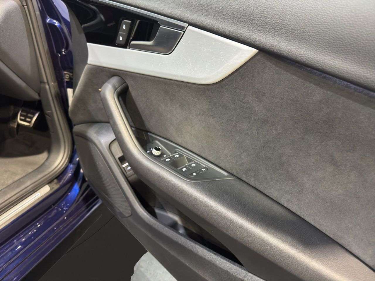2023 AUDI A4 AVANT 2023 AUDI A4 AVANT