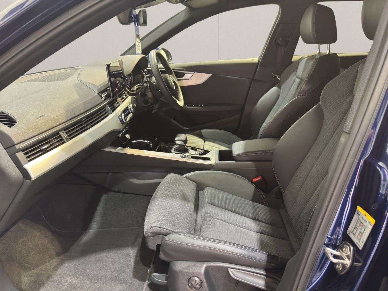 2023 AUDI A4 AVANT 2023 AUDI A4 AVANT
