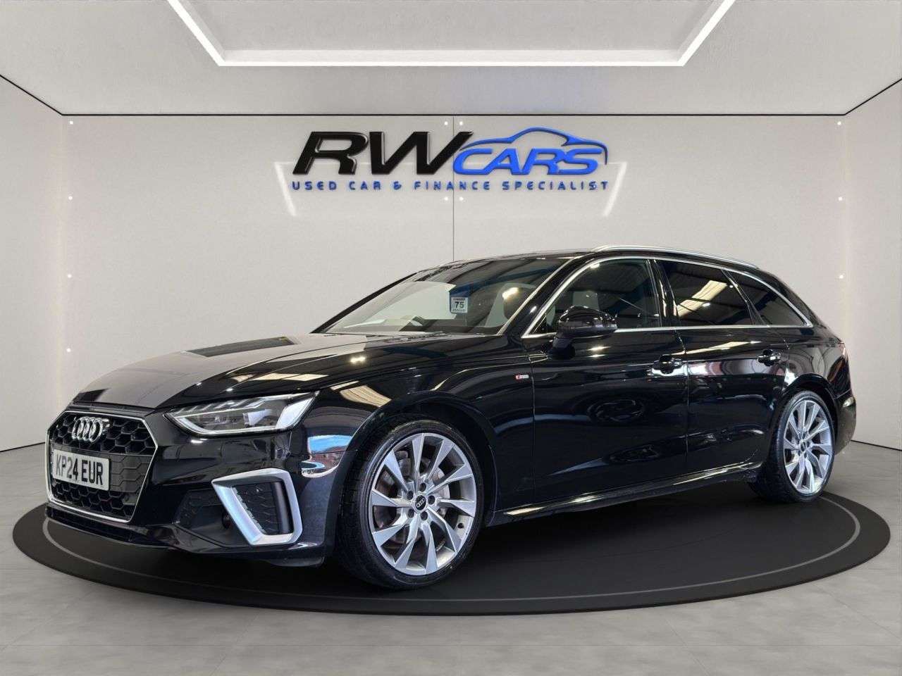 A 2024 AUDI A4 AVANT 2.0 TFSI 40 S line Estate 5dr Petrol S Tronic Euro 6 (s/s) (204 ps) A 2024 AUDI A4 AVANT 2.0 TFSI 40 S line Estate 5dr Petrol S Tronic Euro 6 (s/s) (204 ps)