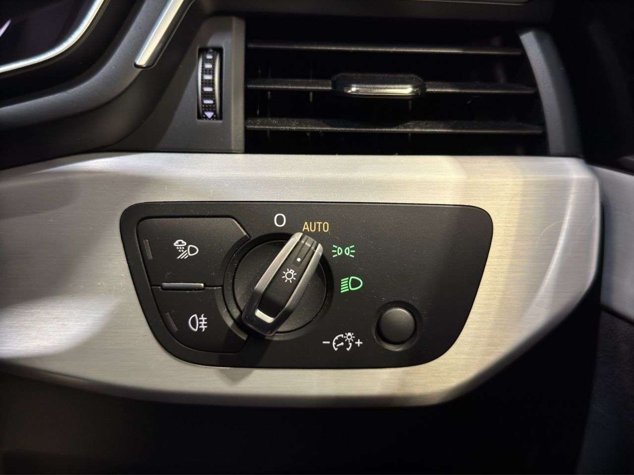 2024 AUDI A4 AVANT 2024 AUDI A4 AVANT