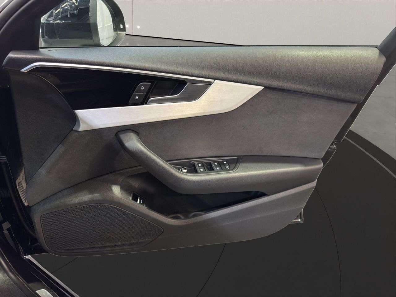 2024 AUDI A4 AVANT 2024 AUDI A4 AVANT