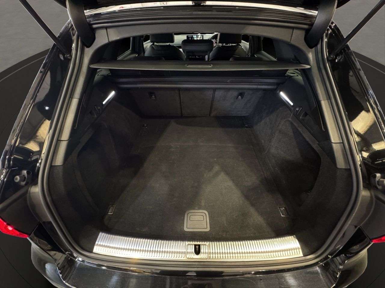 2024 AUDI A4 AVANT 2024 AUDI A4 AVANT