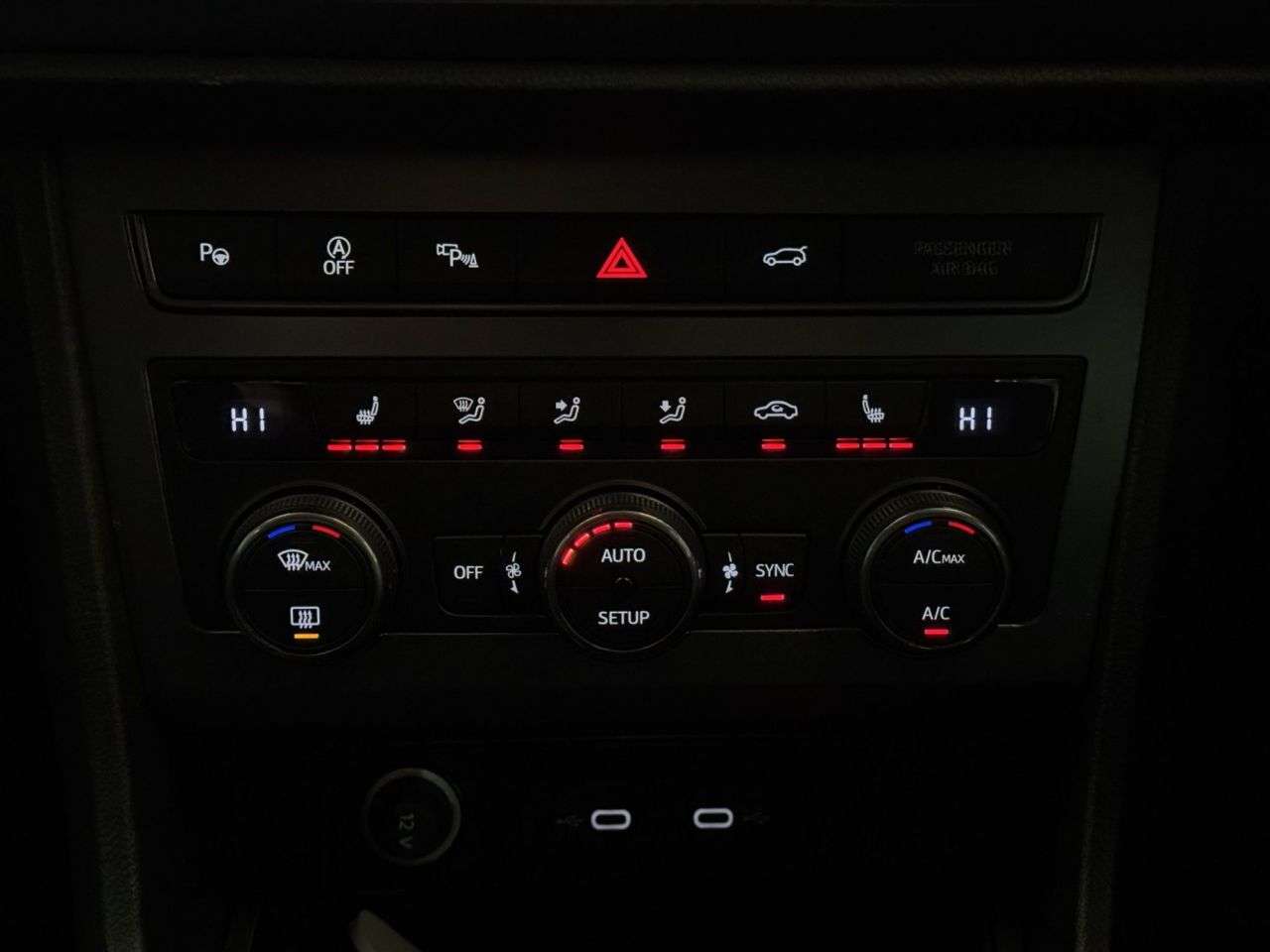 2021 CUPRA ATECA 2021 CUPRA ATECA