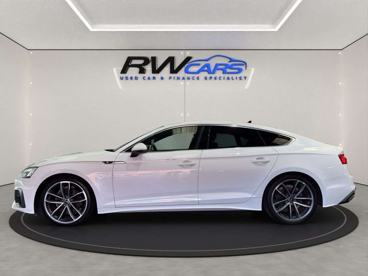 A 2022 AUDI A5 2.0 TDI 35 S line Sportback 5dr Diesel S Tronic Euro 6 (s/s) (163 ps) A 2022 AUDI A5 2.0 TDI 35 S line Sportback 5dr Diesel S Tronic Euro 6 (s/s) (163 ps)