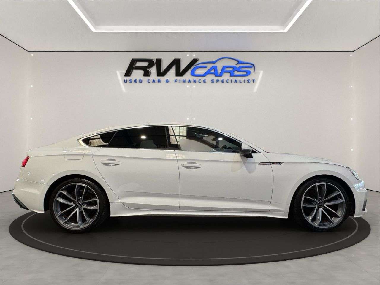 2022 AUDI A5 2022 AUDI A5