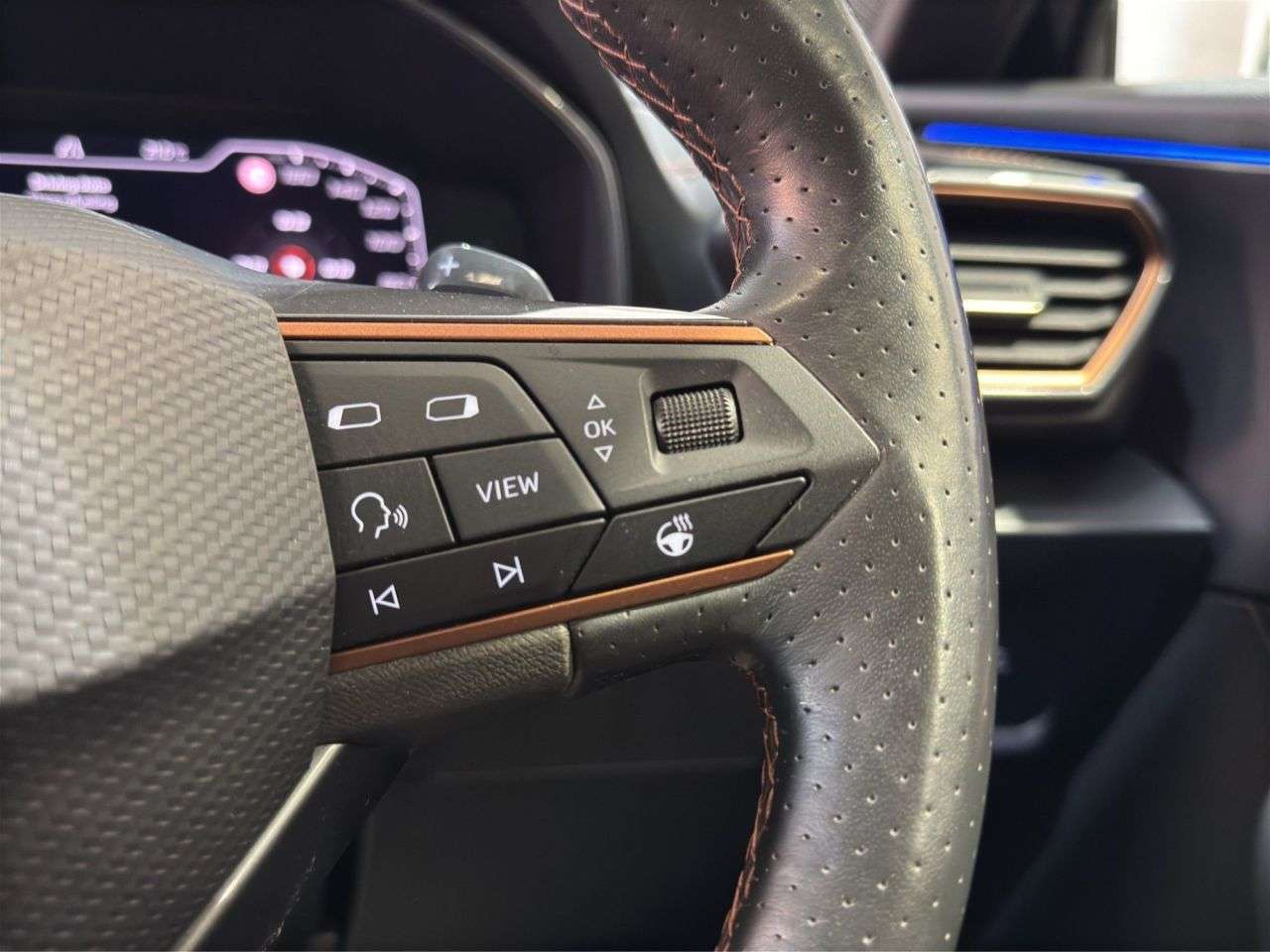 2023 CUPRA FORMENTOR 2023 CUPRA FORMENTOR