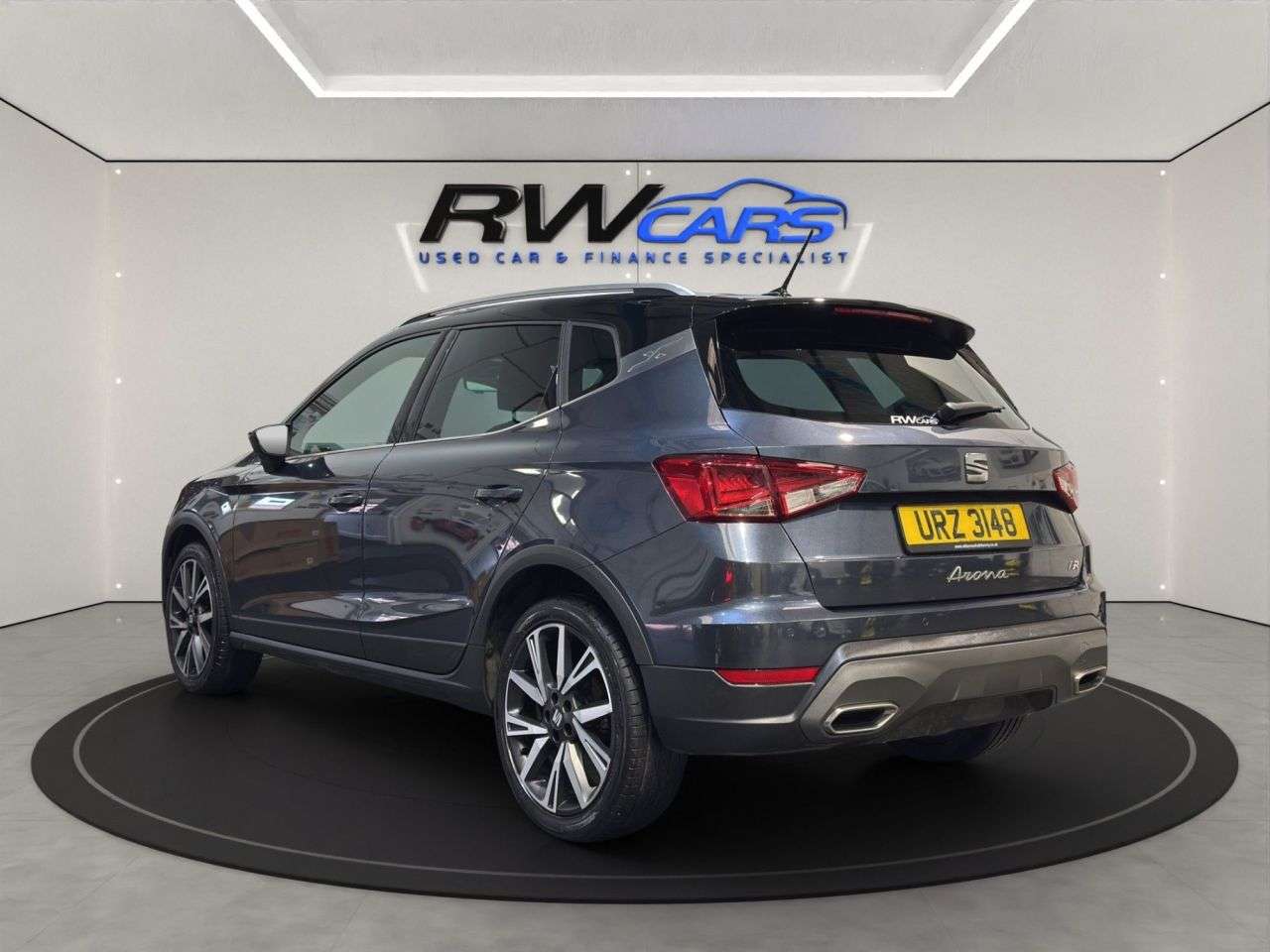 A 2022 SEAT ARONA 1.0 TSI FR Edition SUV 5dr Petrol Manual Euro 6 (s/s) (110 ps) A 2022 SEAT ARONA 1.0 TSI FR Edition SUV 5dr Petrol Manual Euro 6 (s/s) (110 ps)
