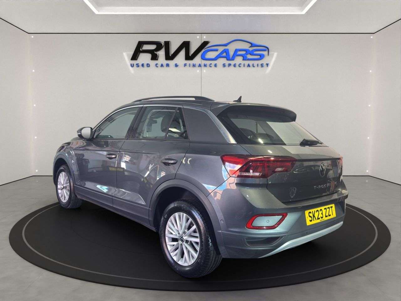 A 2023 VOLKSWAGEN T-ROC 1.5 TSI Life SUV 5dr Petrol Manual Euro 6 (s/s) (150 ps) A 2023 VOLKSWAGEN T-ROC 1.5 TSI Life SUV 5dr Petrol Manual Euro 6 (s/s) (150 ps)