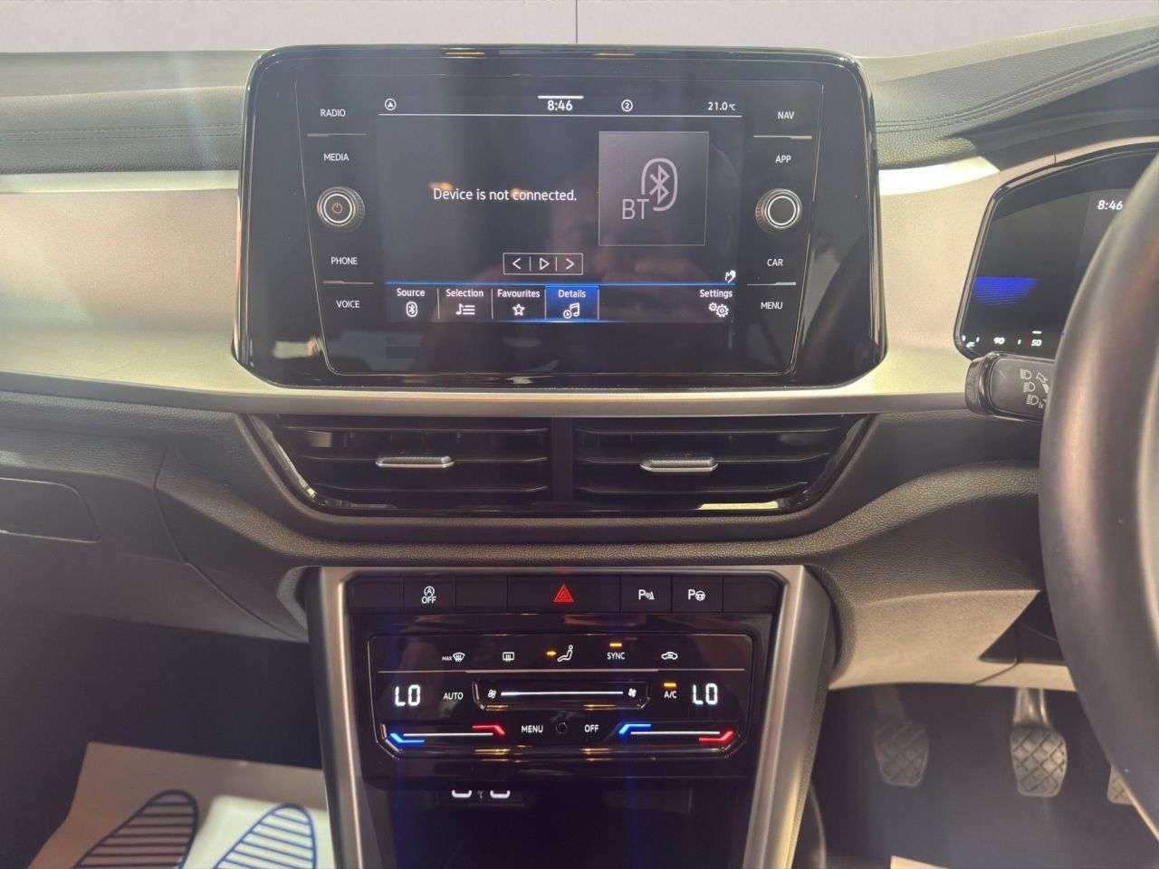 2023 VOLKSWAGEN T-ROC 2023 VOLKSWAGEN T-ROC