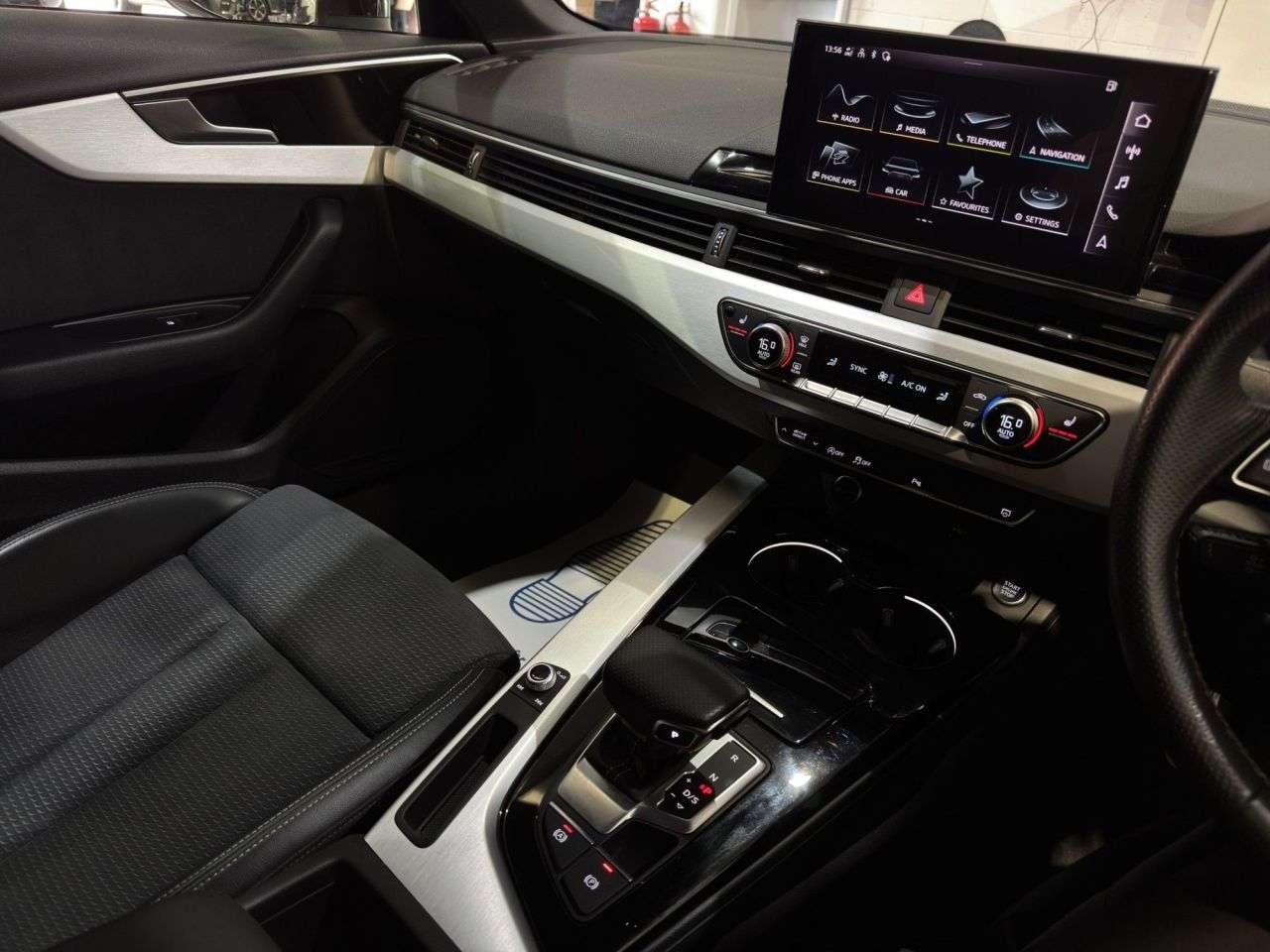 2022 AUDI A4 AVANT 2022 AUDI A4 AVANT