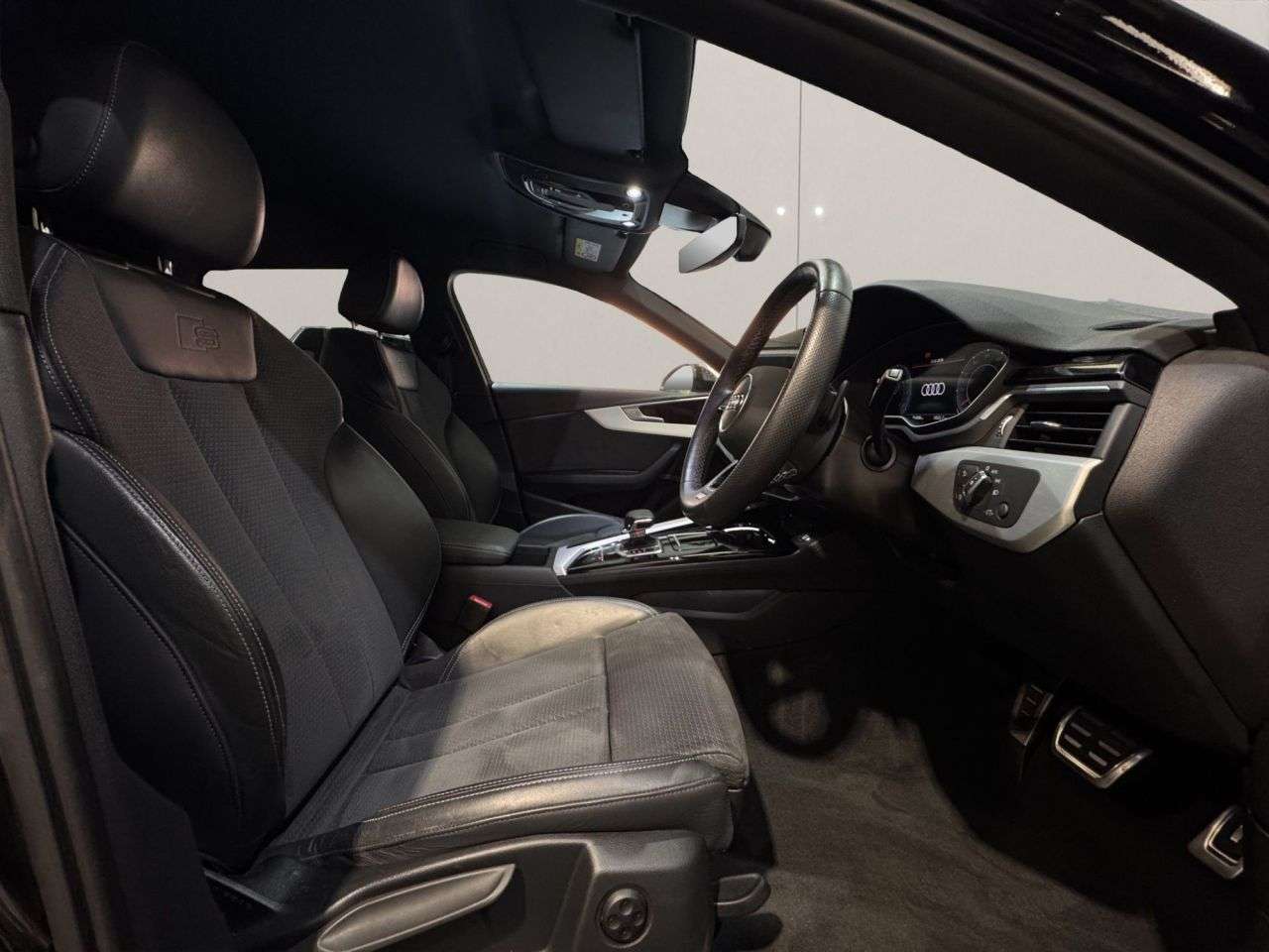 2022 AUDI A4 AVANT 2022 AUDI A4 AVANT