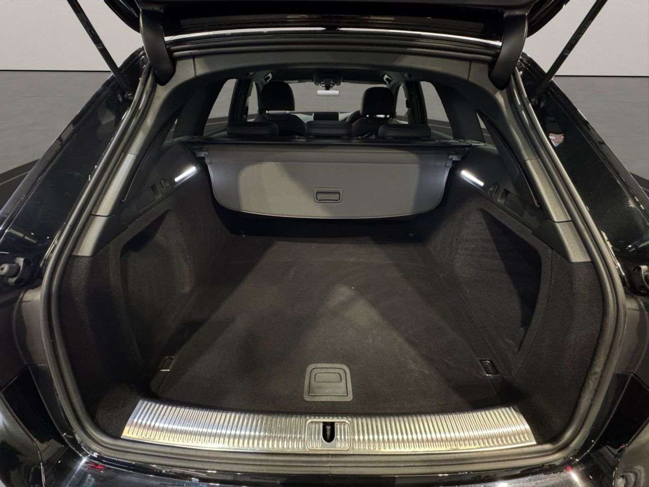 2022 AUDI A4 AVANT 2022 AUDI A4 AVANT