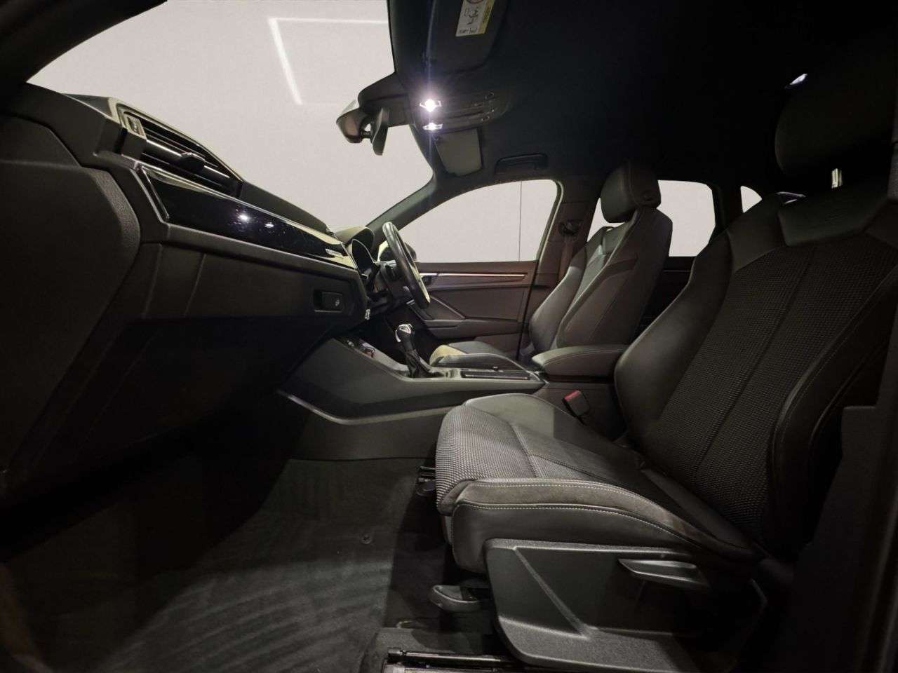 2021 AUDI Q3 2021 AUDI Q3