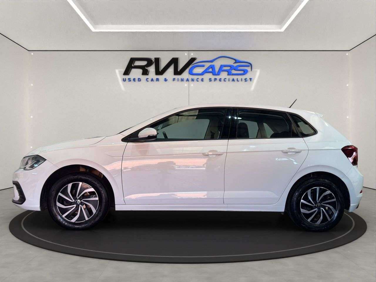 A 2023 VOLKSWAGEN POLO 1.0 EVO Life Hatchback 5dr Petrol Manual Euro 6 (s/s) (80 ps) A 2023 VOLKSWAGEN POLO 1.0 EVO Life Hatchback 5dr Petrol Manual Euro 6 (s/s) (80 ps)