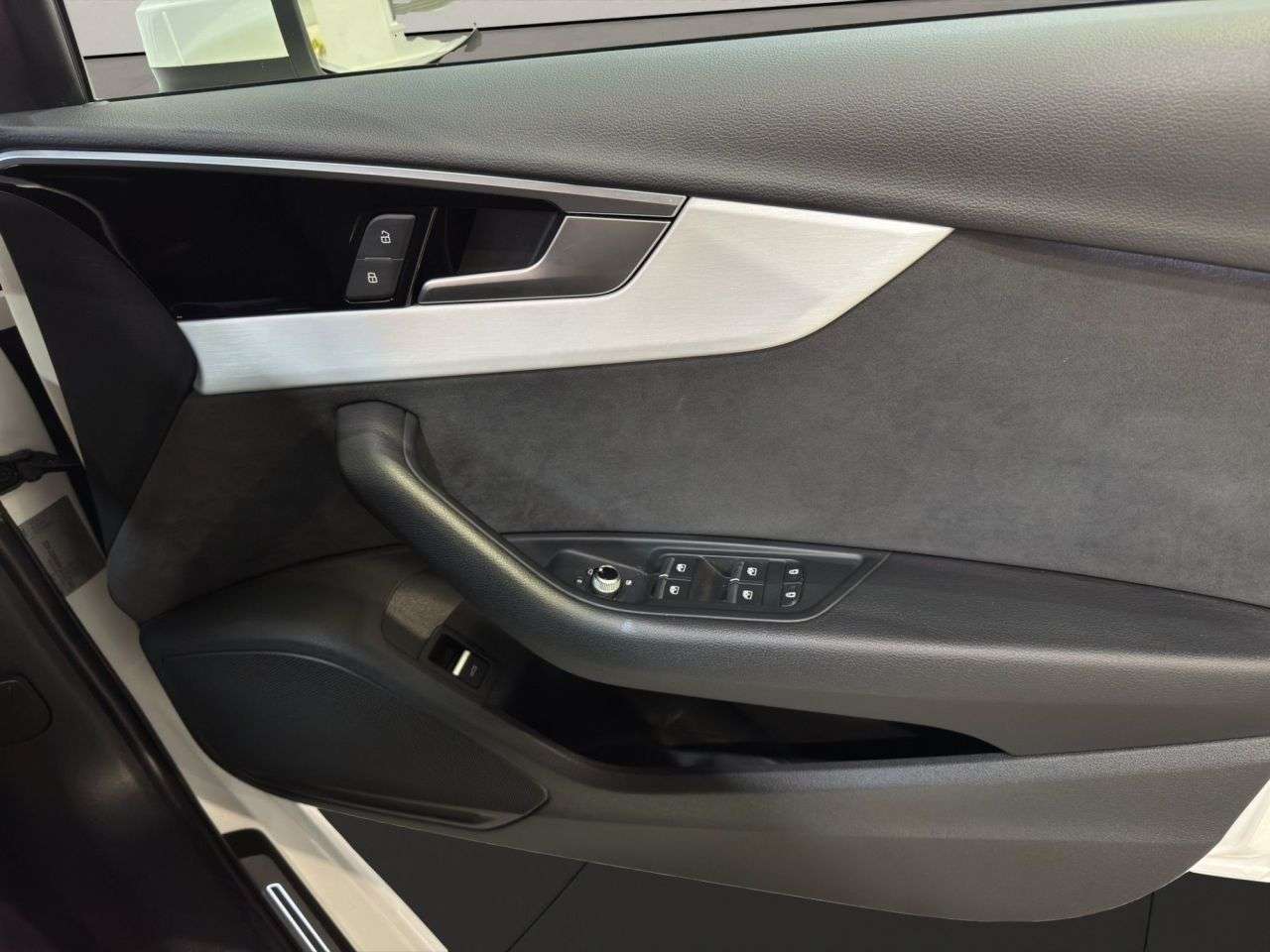2023 AUDI A4 AVANT 2023 AUDI A4 AVANT