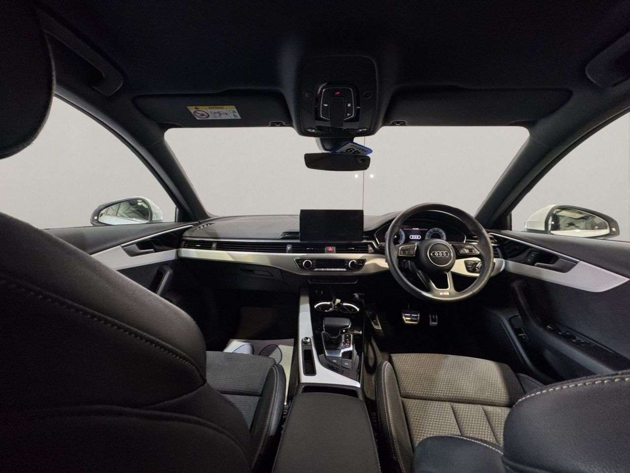 2023 AUDI A4 AVANT 2023 AUDI A4 AVANT