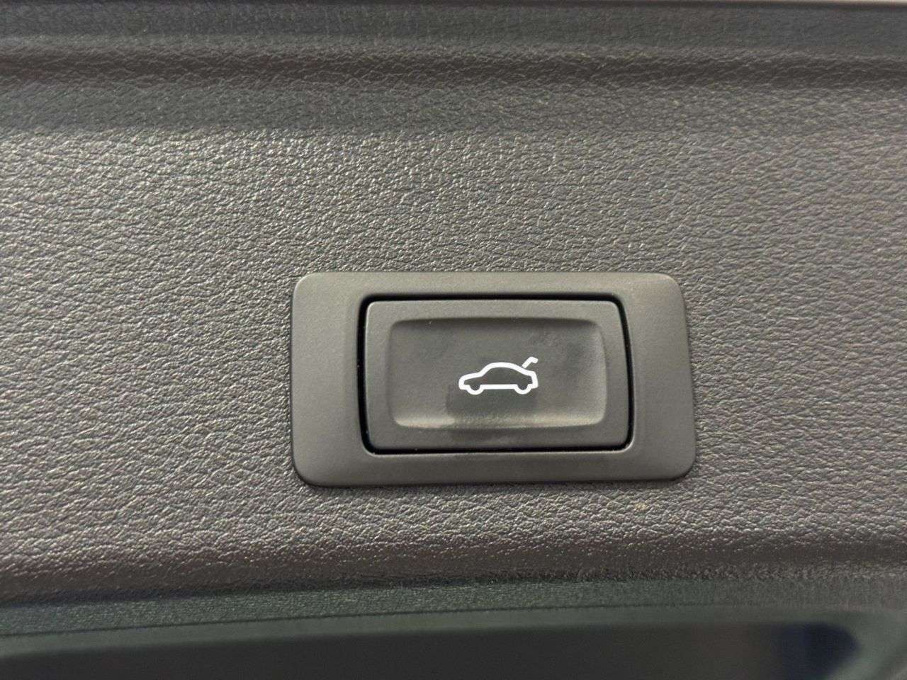 2023 AUDI A4 AVANT 2023 AUDI A4 AVANT