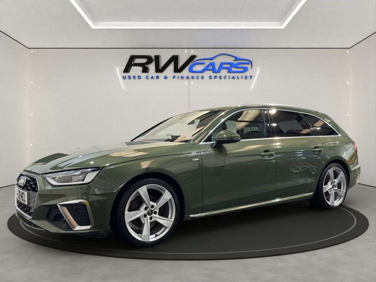 A 2023 AUDI A4 AVANT 2.0 TFSI 35 S line Estate 5dr Petrol S Tronic Euro 6 (s/s) (150 ps) A 2023 AUDI A4 AVANT 2.0 TFSI 35 S line Estate 5dr Petrol S Tronic Euro 6 (s/s) (150 ps)