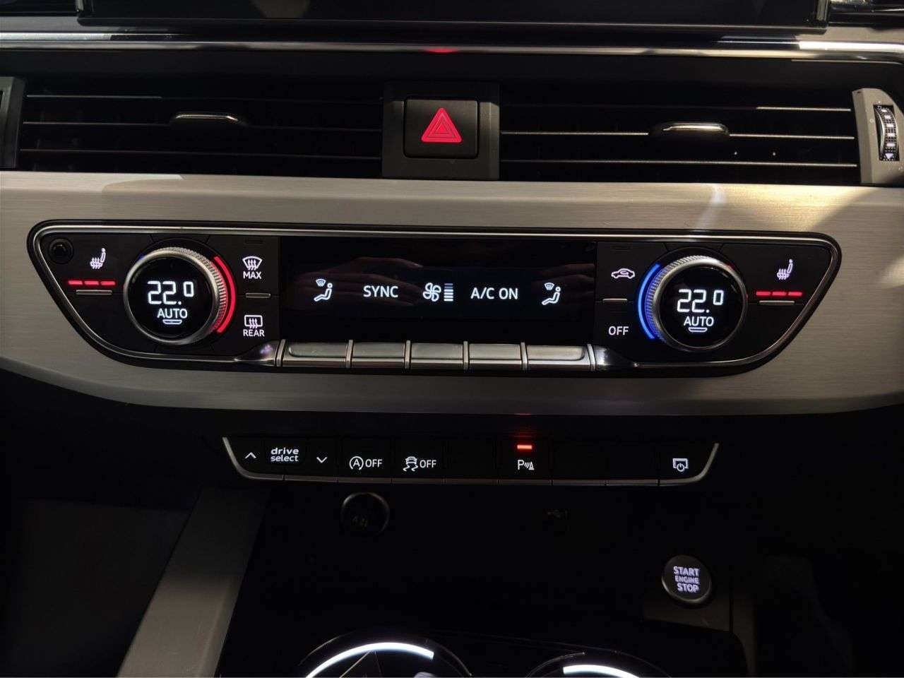 2023 AUDI A4 AVANT 2023 AUDI A4 AVANT