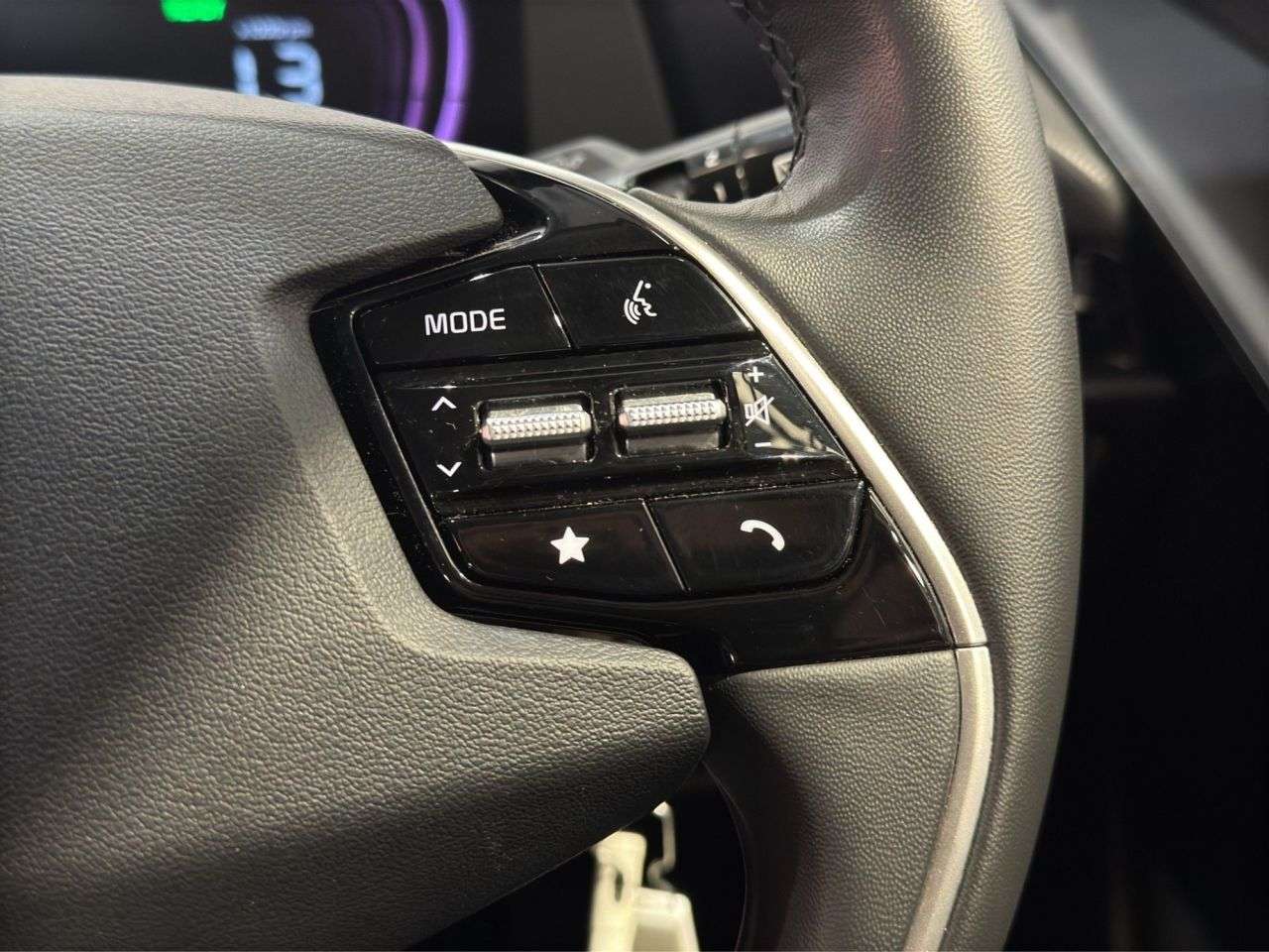 2023 KIA NIRO 2023 KIA NIRO