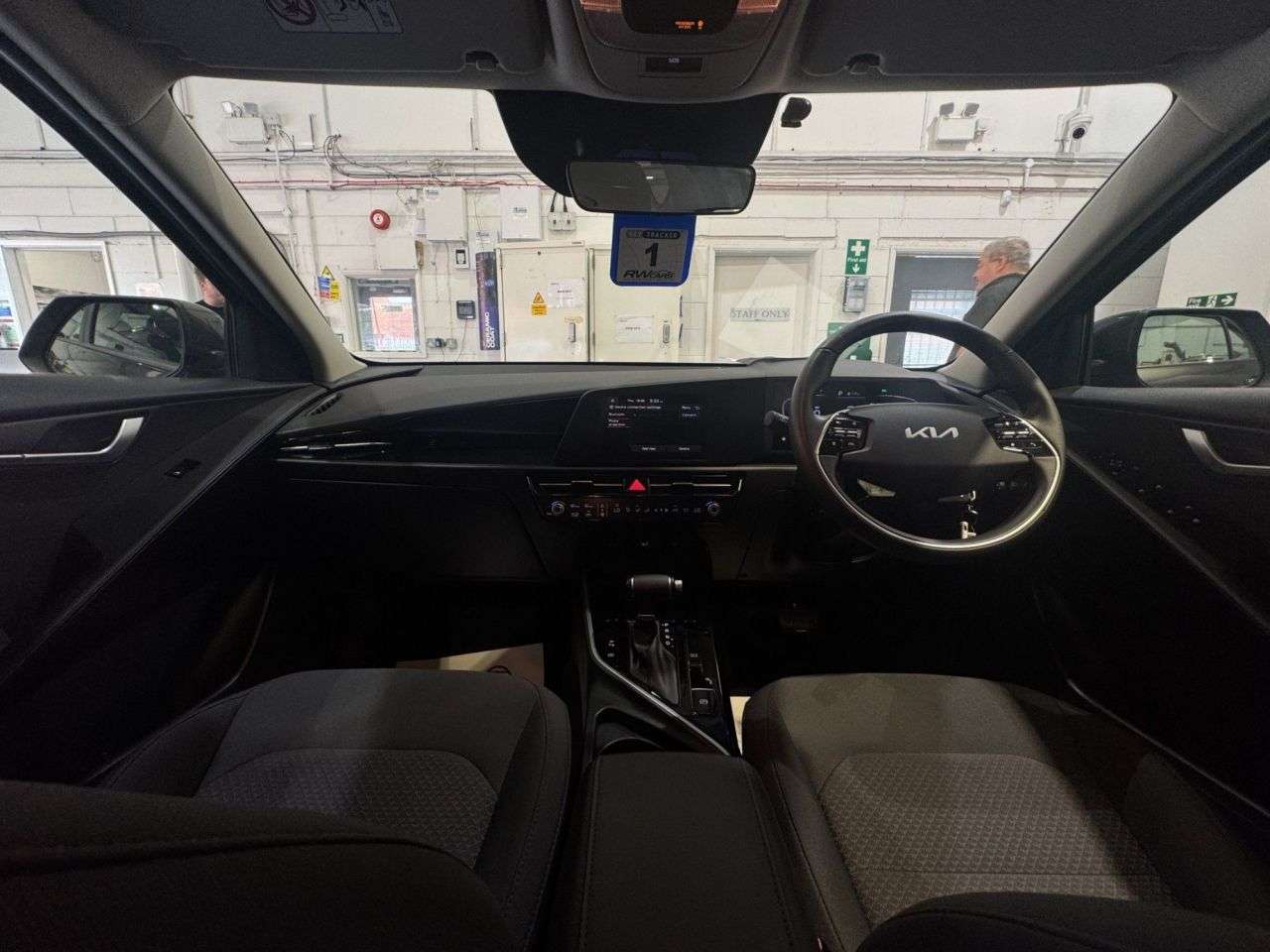 2023 KIA NIRO 2023 KIA NIRO