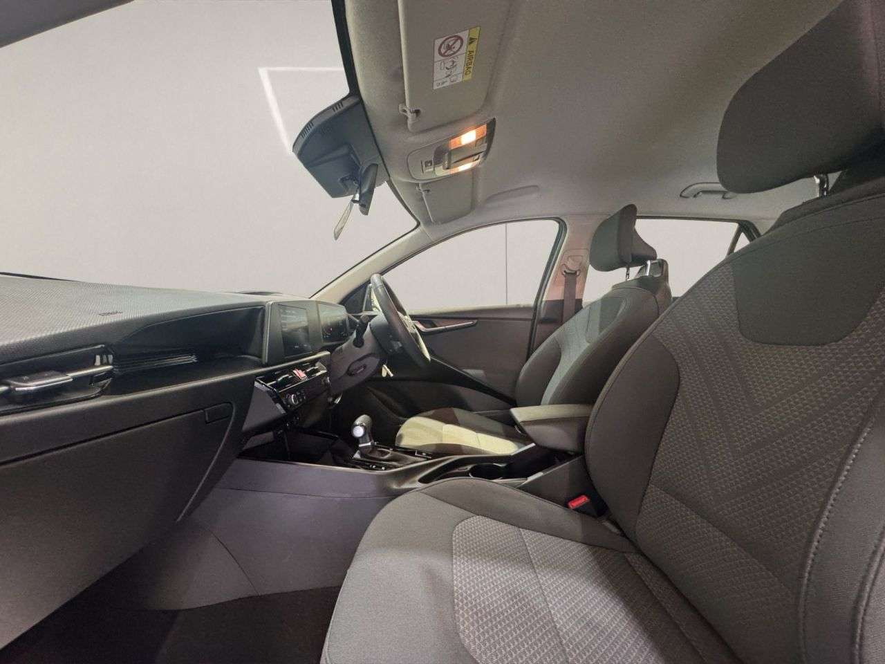 2023 KIA NIRO 2023 KIA NIRO