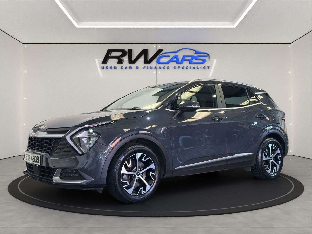 A 2023 KIA SPORTAGE 1.6 T-GDi MHEV 3 SUV 5dr Petrol Hybrid DCT Euro 6 (s/s) (148 bhp) A 2023 KIA SPORTAGE 1.6 T-GDi MHEV 3 SUV 5dr Petrol Hybrid DCT Euro 6 (s/s) (148 bhp)