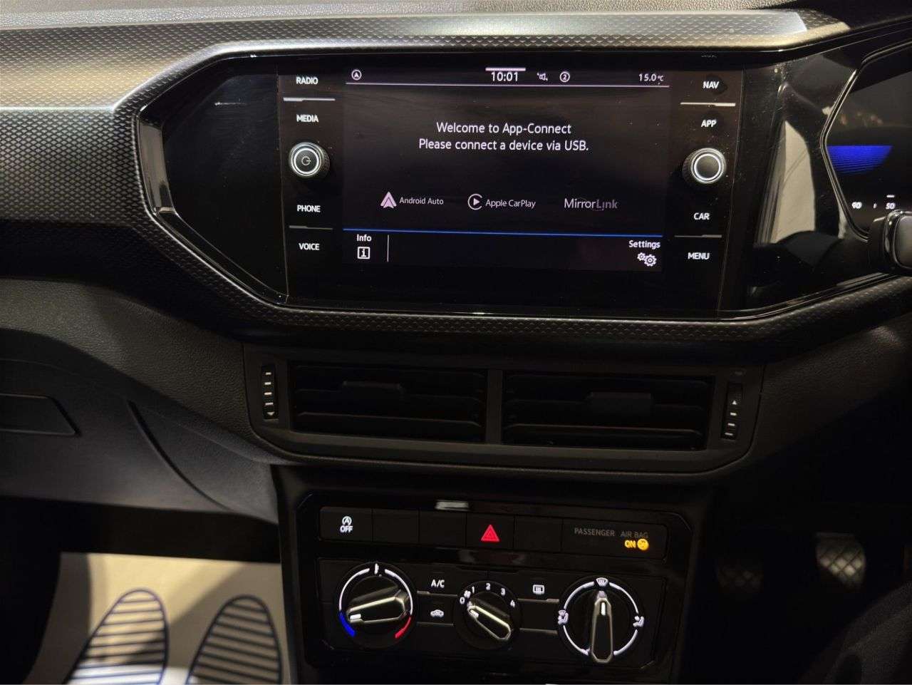 2023 VOLKSWAGEN T-CROSS 2023 VOLKSWAGEN T-CROSS
