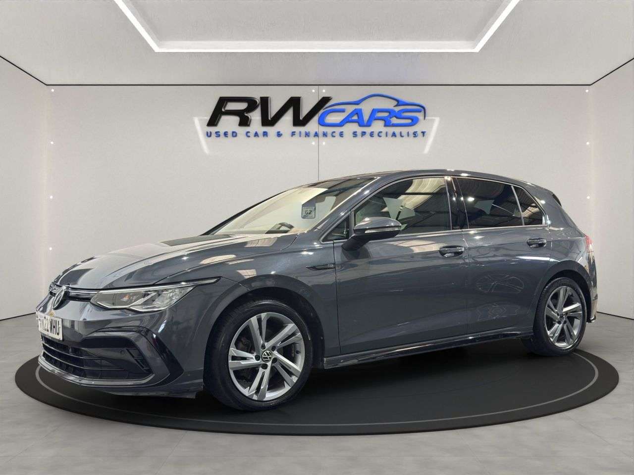 A 2022 VOLKSWAGEN GOLF 1.5 eTSI MHEV R-Line Hatchback 5dr Petrol Hybrid DSG Euro 6 (s/s) (150 ps) A 2022 VOLKSWAGEN GOLF 1.5 eTSI MHEV R-Line Hatchback 5dr Petrol Hybrid DSG Euro 6 (s/s) (150 ps)