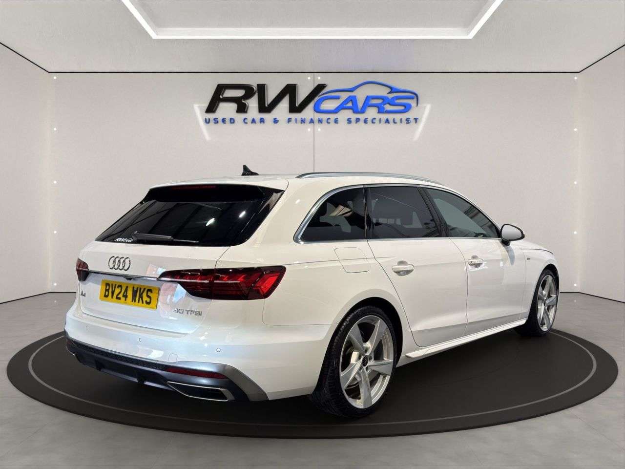 2024 AUDI A4 AVANT 2024 AUDI A4 AVANT