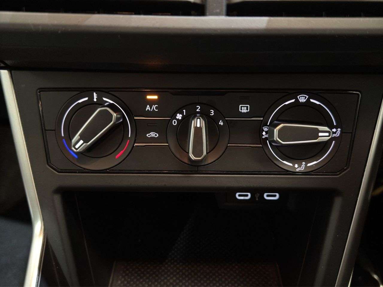 2023 VOLKSWAGEN POLO 2023 VOLKSWAGEN POLO