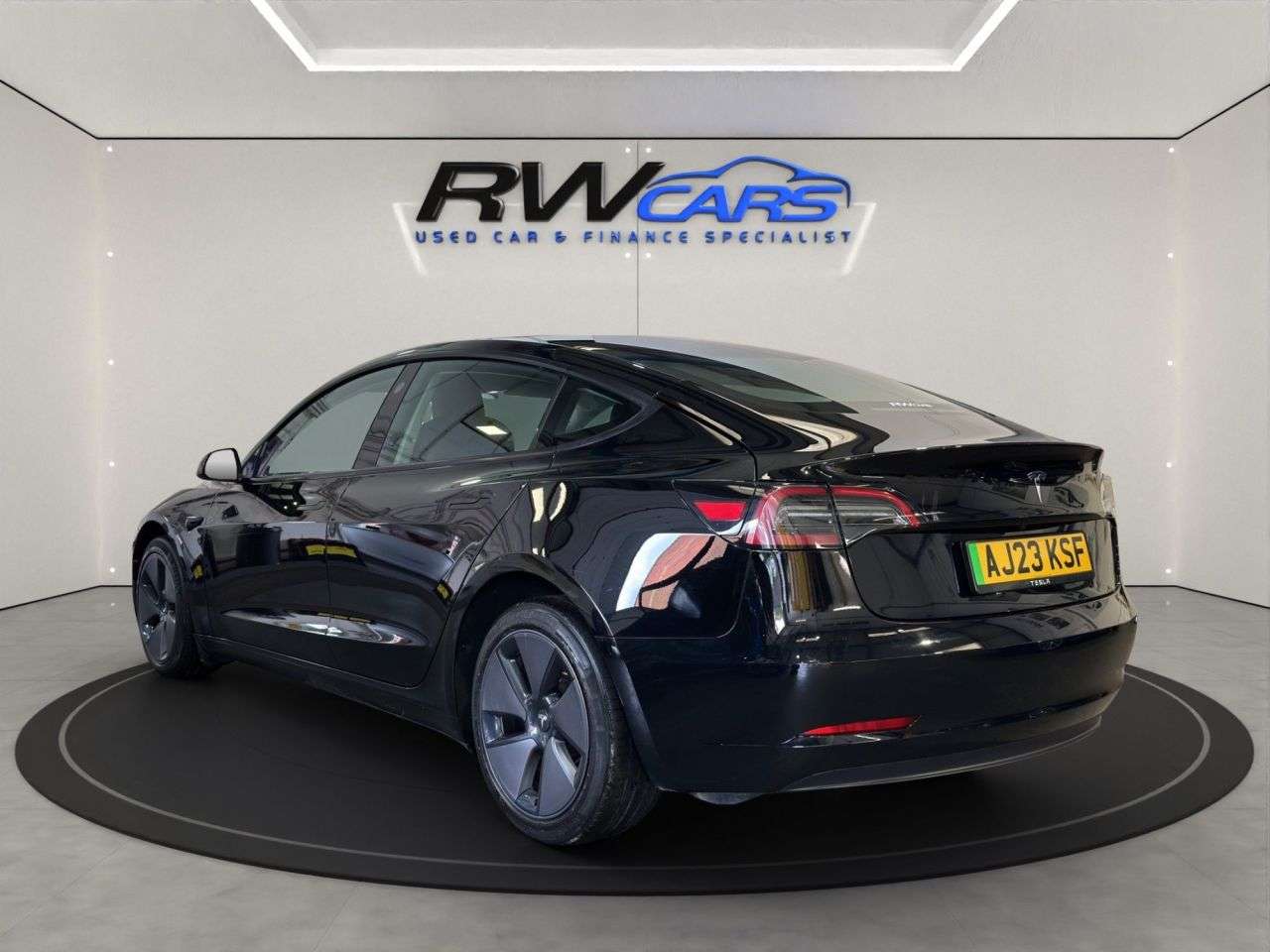 A 2023 TESLA MODEL 3 Long Range Saloon 4dr Electric Auto RWD (282 ps) A 2023 TESLA MODEL 3 Long Range Saloon 4dr Electric Auto RWD (282 ps)