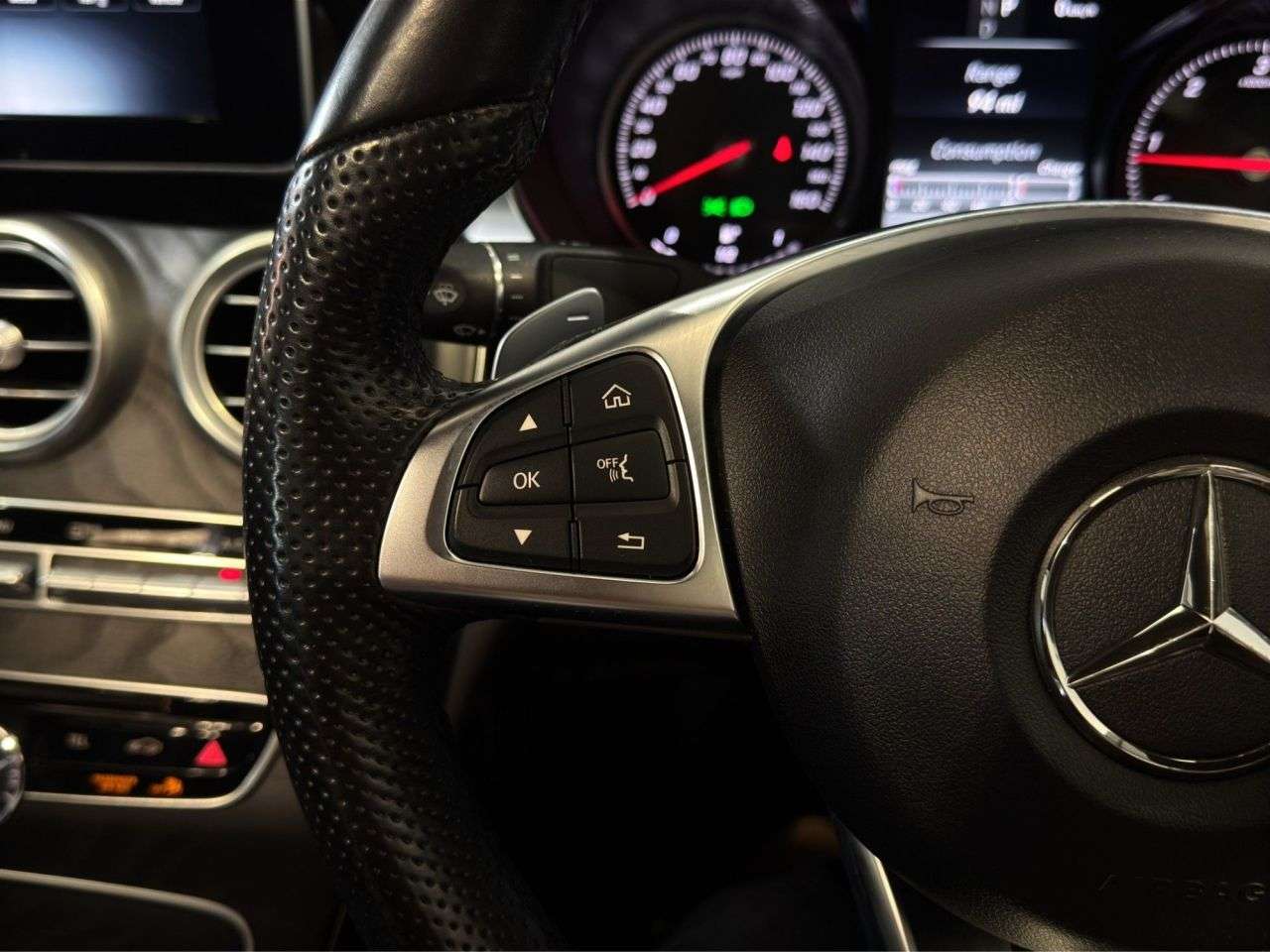 2017 MERCEDES-BENZ C-CLASS 2017 MERCEDES-BENZ C-CLASS