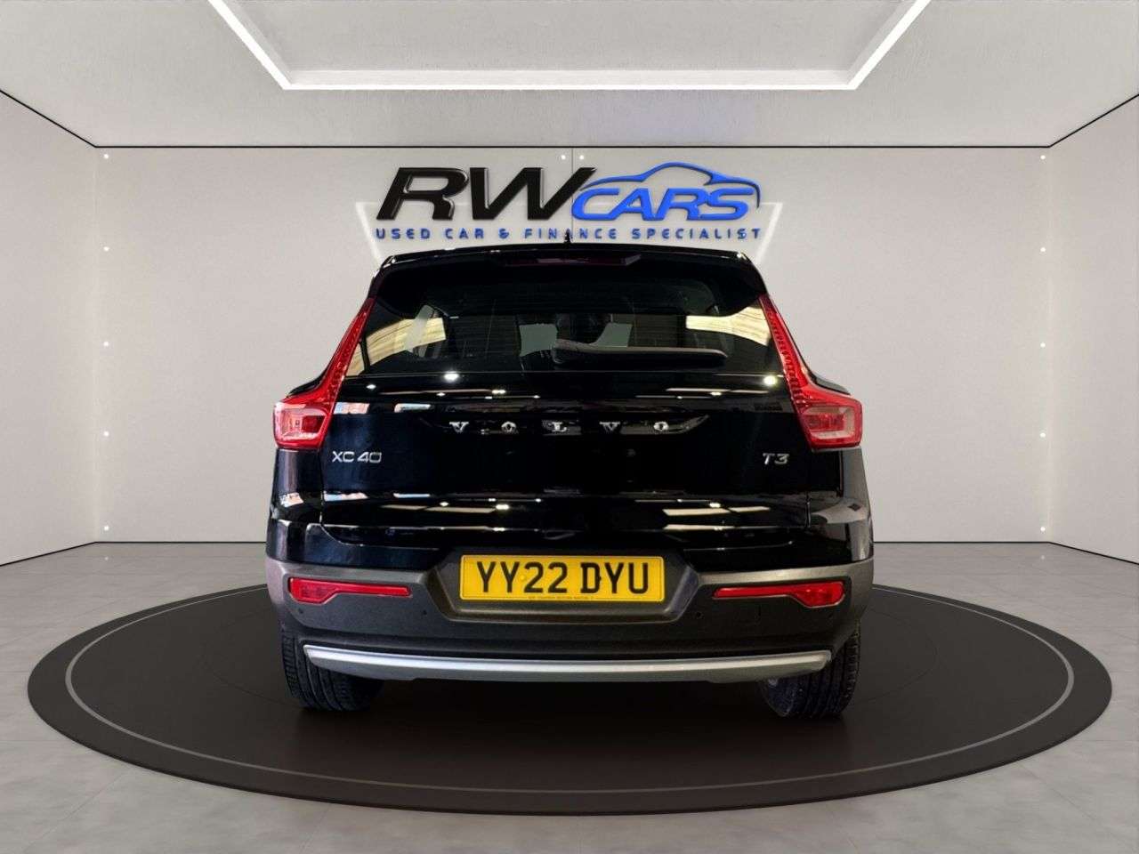 2022 VOLVO XC40 2022 VOLVO XC40