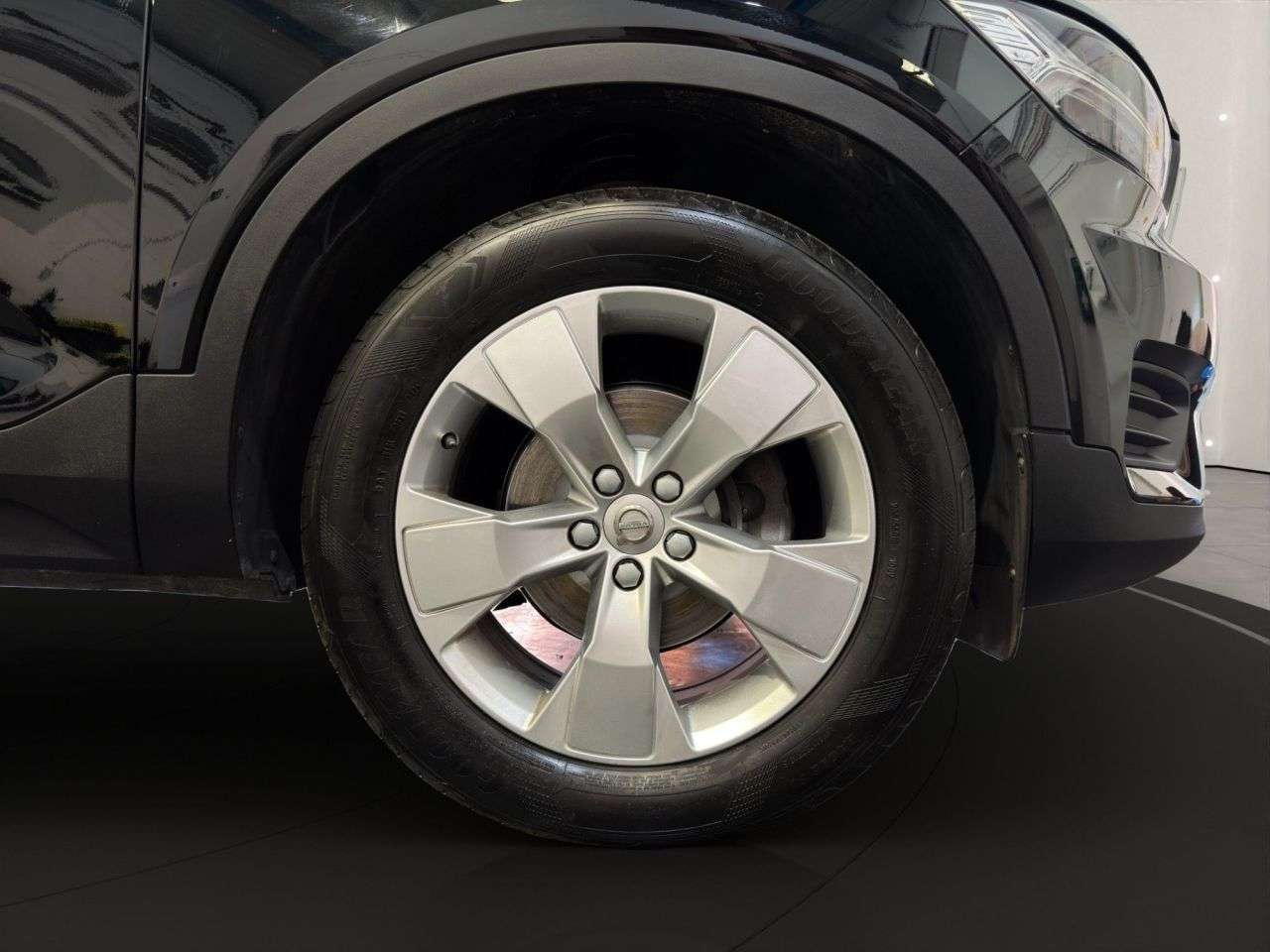 2022 VOLVO XC40 2022 VOLVO XC40