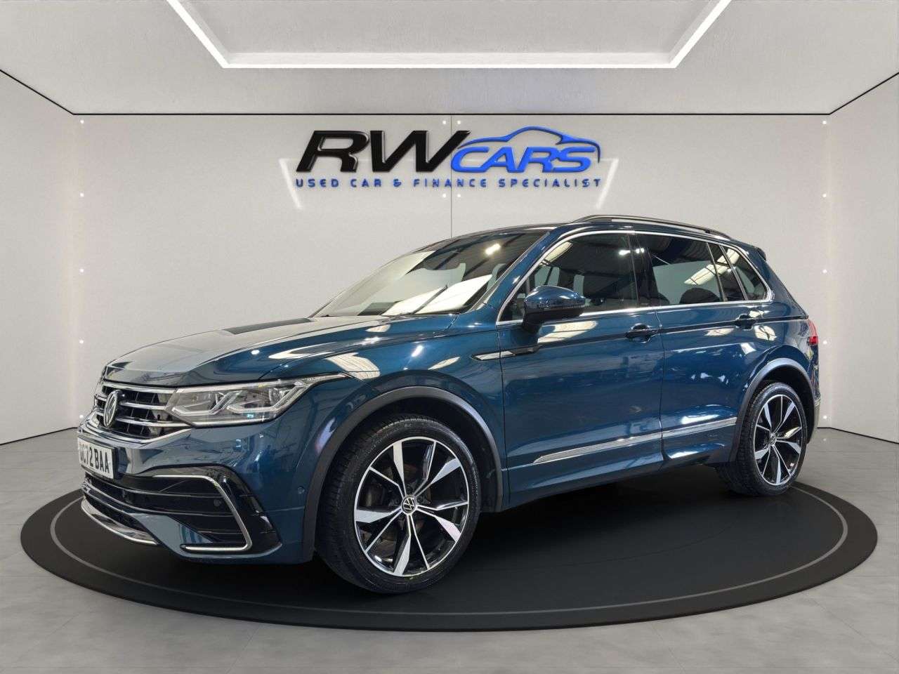 A 2023 VOLKSWAGEN TIGUAN 1.5 TSI R-Line SUV 5dr Petrol DSG Euro 6 (s/s) (150 ps) A 2023 VOLKSWAGEN TIGUAN 1.5 TSI R-Line SUV 5dr Petrol DSG Euro 6 (s/s) (150 ps)