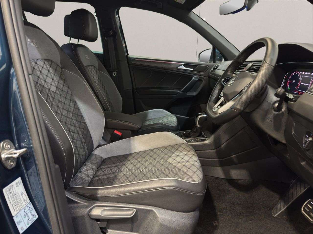 2023 VOLKSWAGEN TIGUAN 2023 VOLKSWAGEN TIGUAN