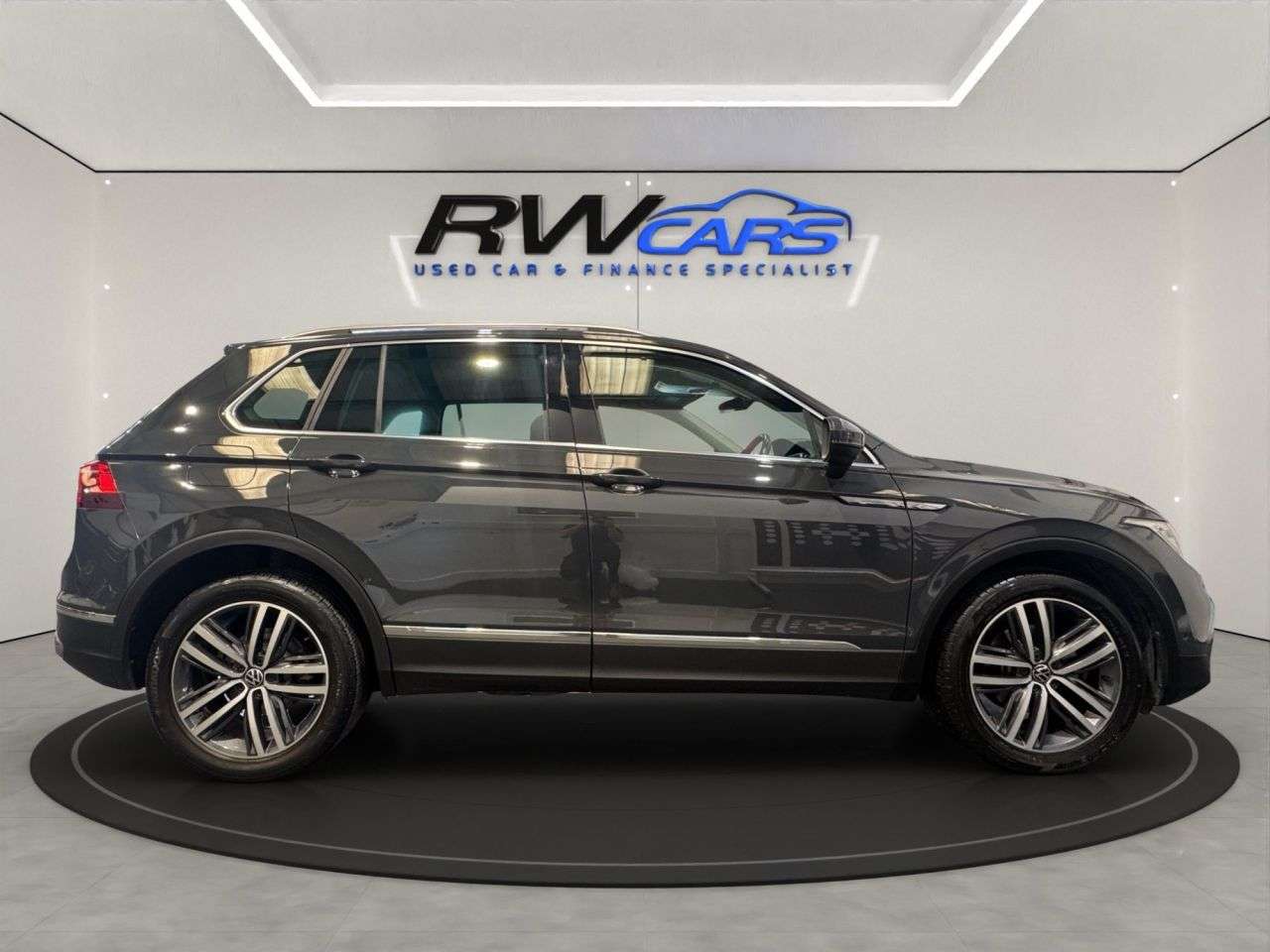 2022 VOLKSWAGEN TIGUAN 2022 VOLKSWAGEN TIGUAN