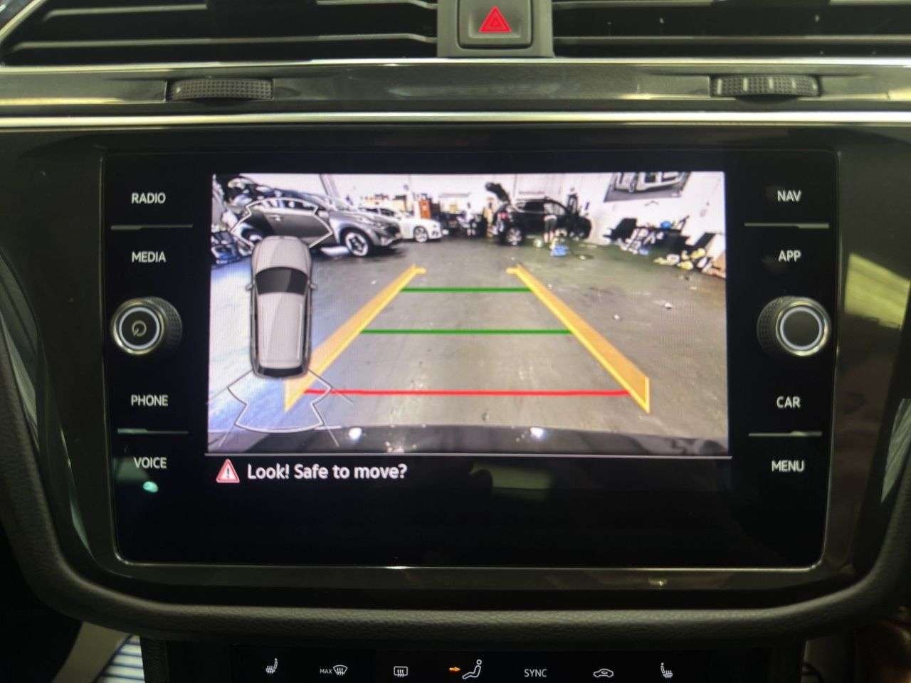 2022 VOLKSWAGEN TIGUAN 2022 VOLKSWAGEN TIGUAN