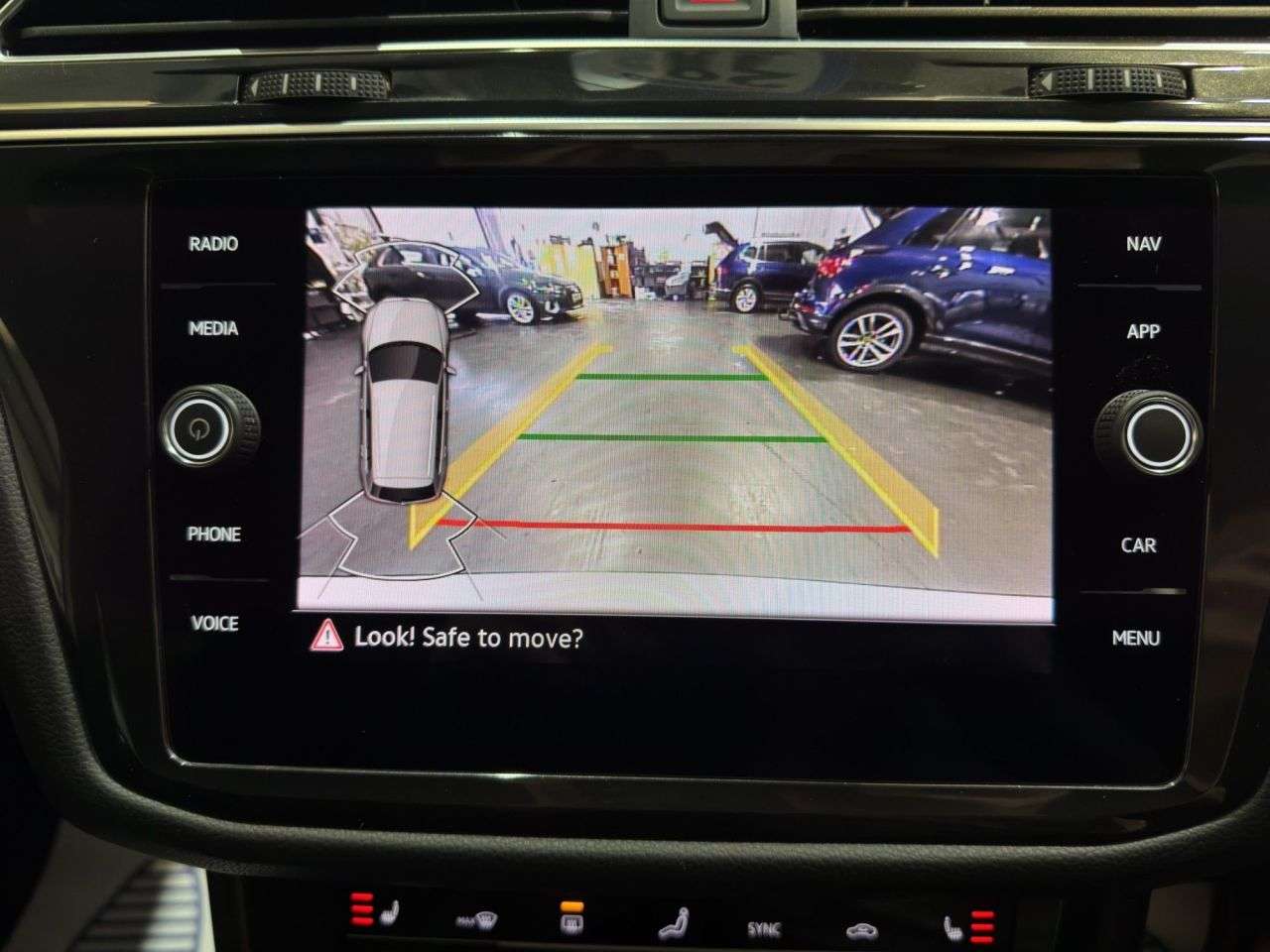 2022 VOLKSWAGEN TIGUAN 2022 VOLKSWAGEN TIGUAN