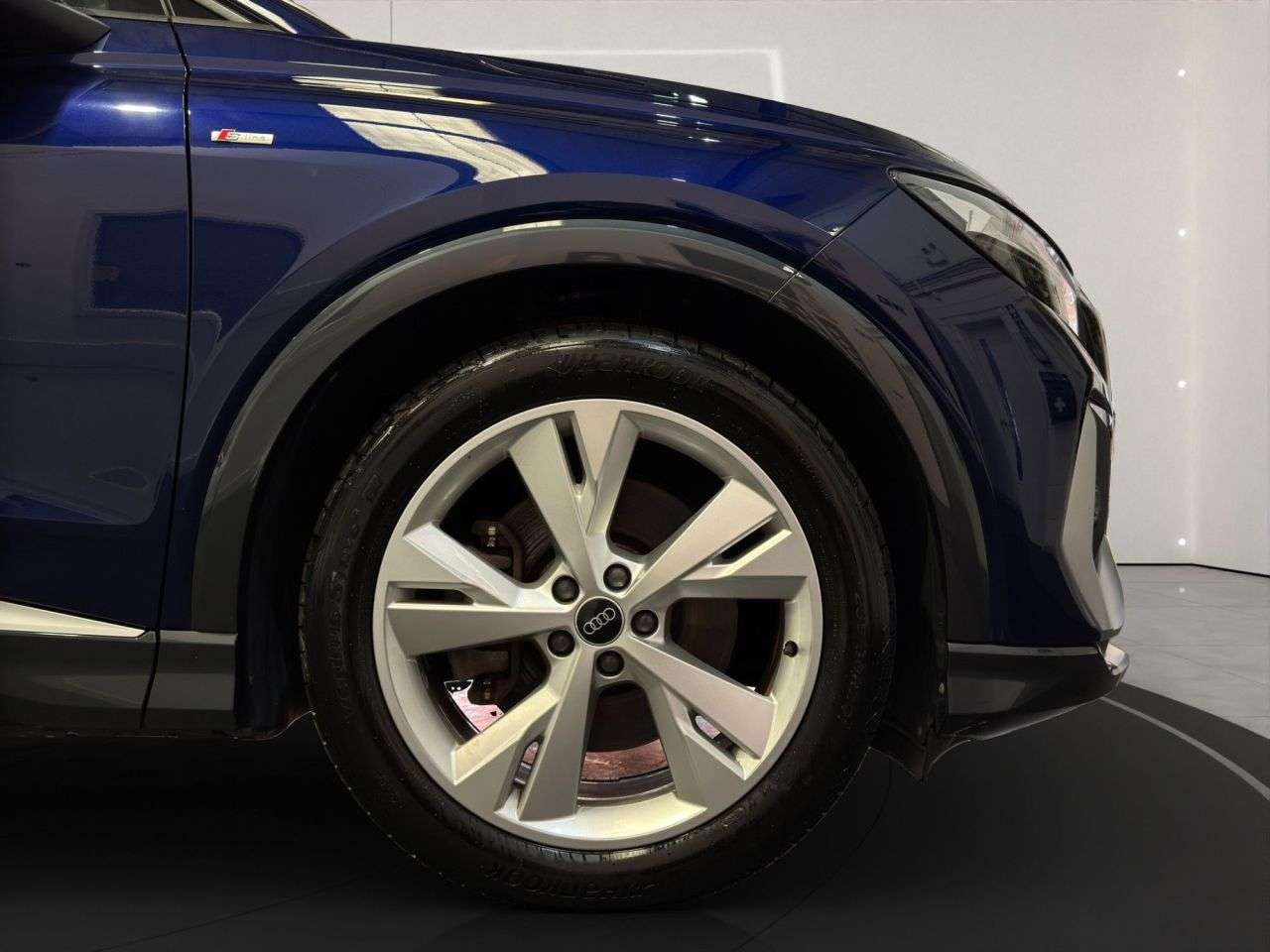 2022 AUDI Q4 E-TRON 2022 AUDI Q4 E-TRON