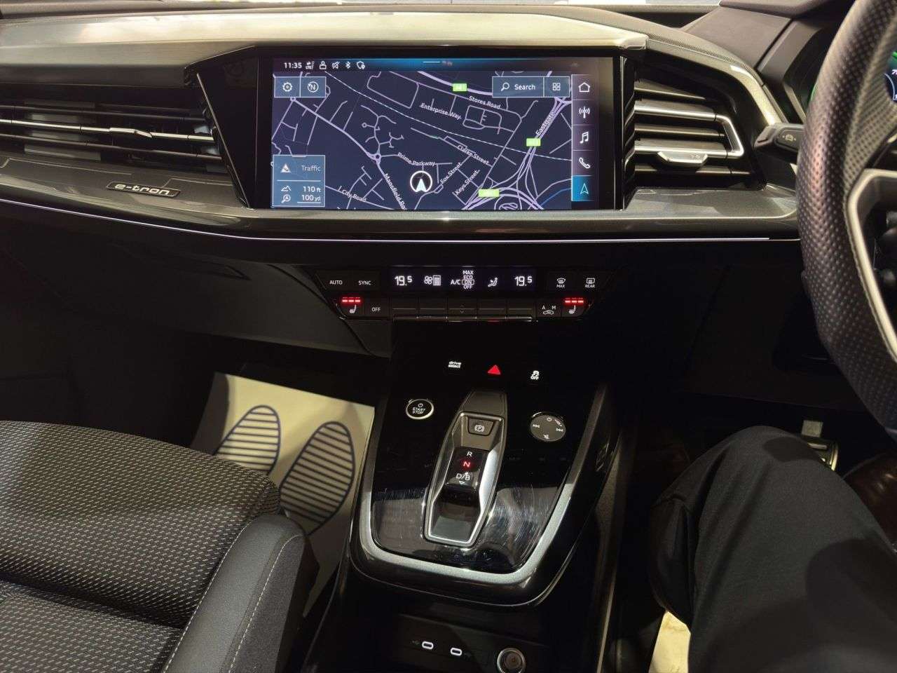 2022 AUDI Q4 E-TRON 2022 AUDI Q4 E-TRON