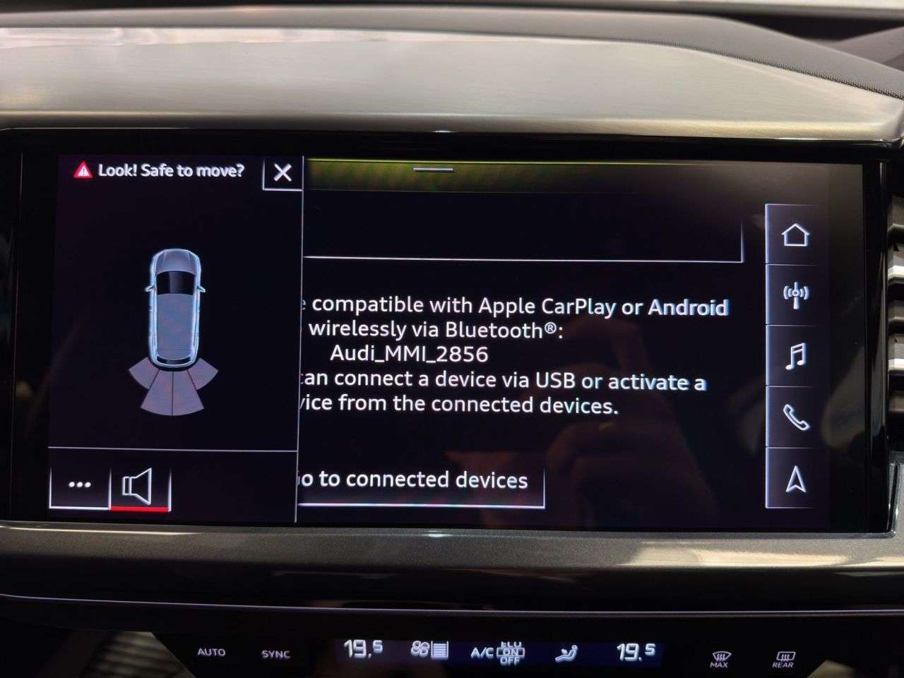 2022 AUDI Q4 E-TRON 2022 AUDI Q4 E-TRON