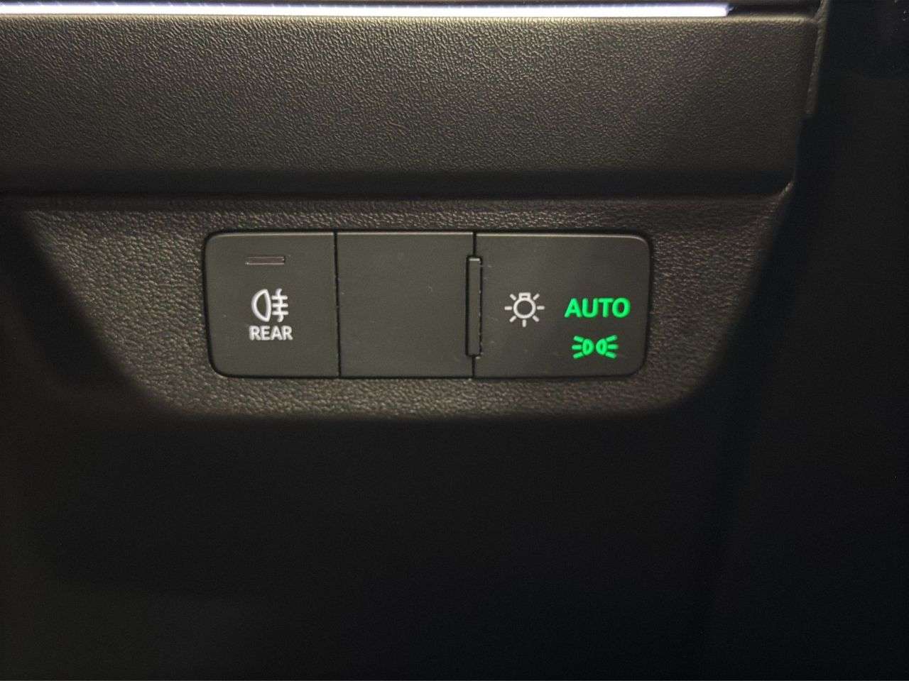 2022 AUDI Q4 E-TRON 2022 AUDI Q4 E-TRON