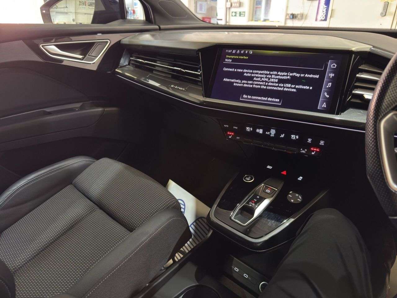 2022 AUDI Q4 E-TRON 2022 AUDI Q4 E-TRON