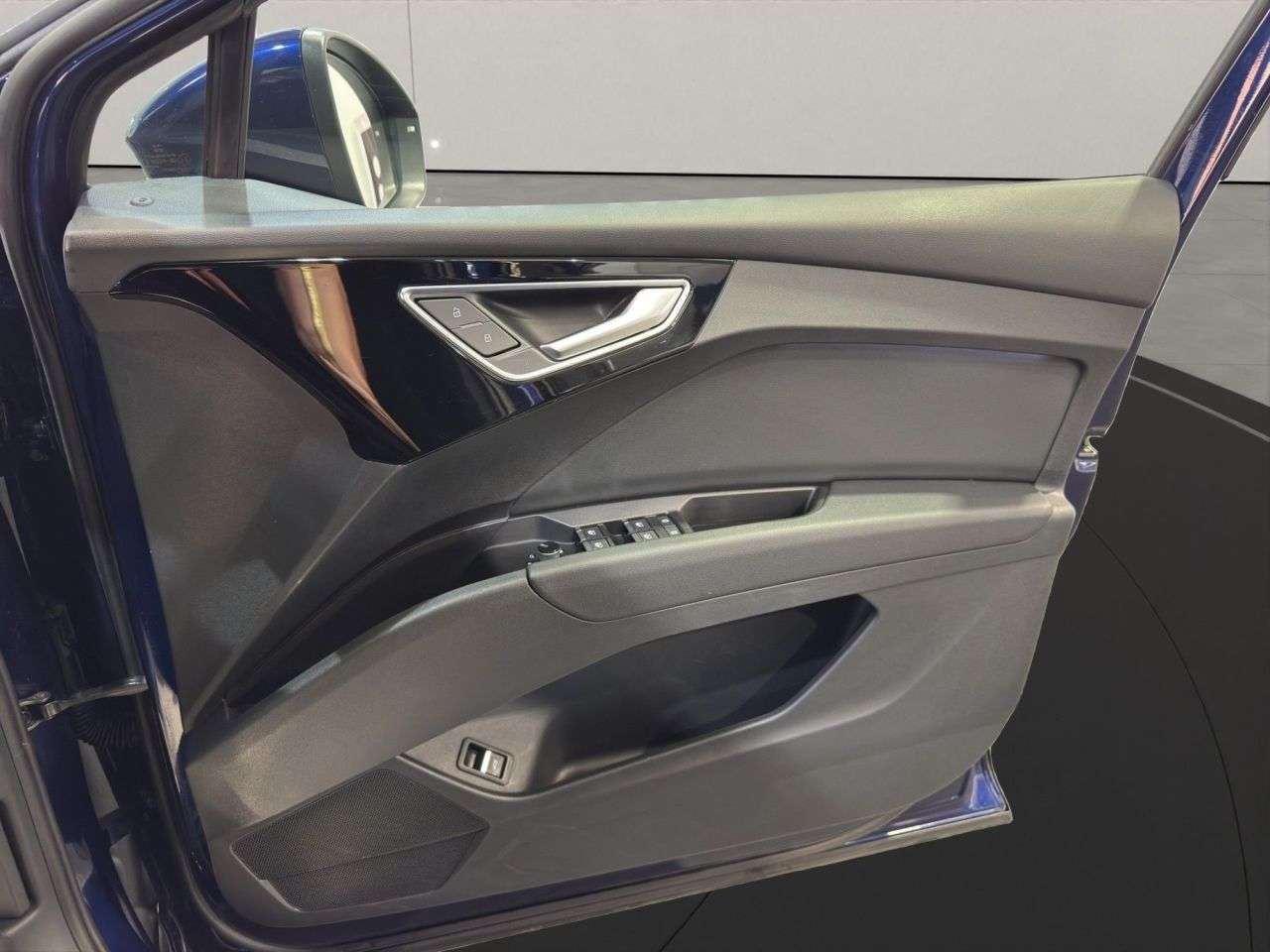 2022 AUDI Q4 E-TRON 2022 AUDI Q4 E-TRON